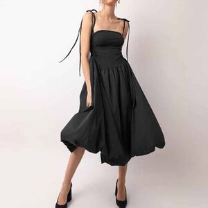 NWT AMY LYNN Alexa Black Puffball Dress -S
